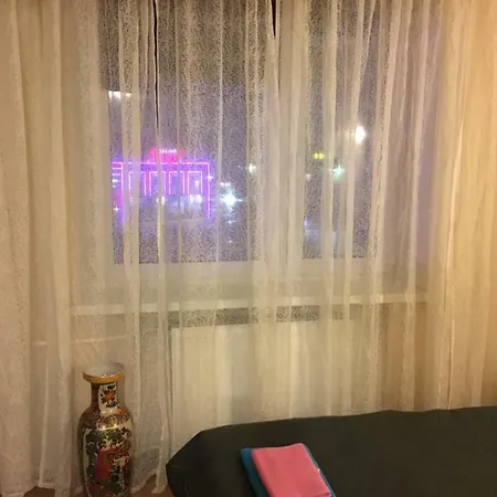 Fama شقة نارفا
